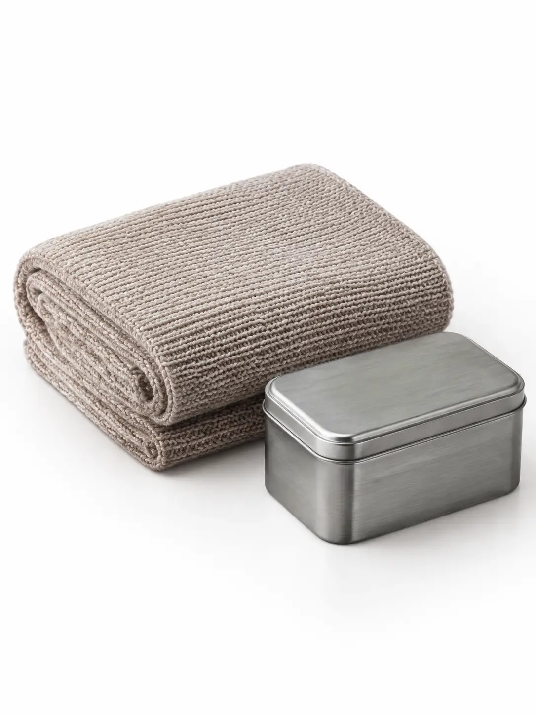 Community material packshot of textile and metal